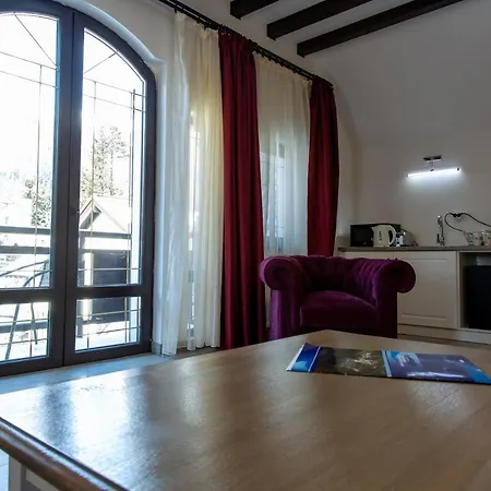 Pensiunea Carmen's Mansion B Vendégház 5*